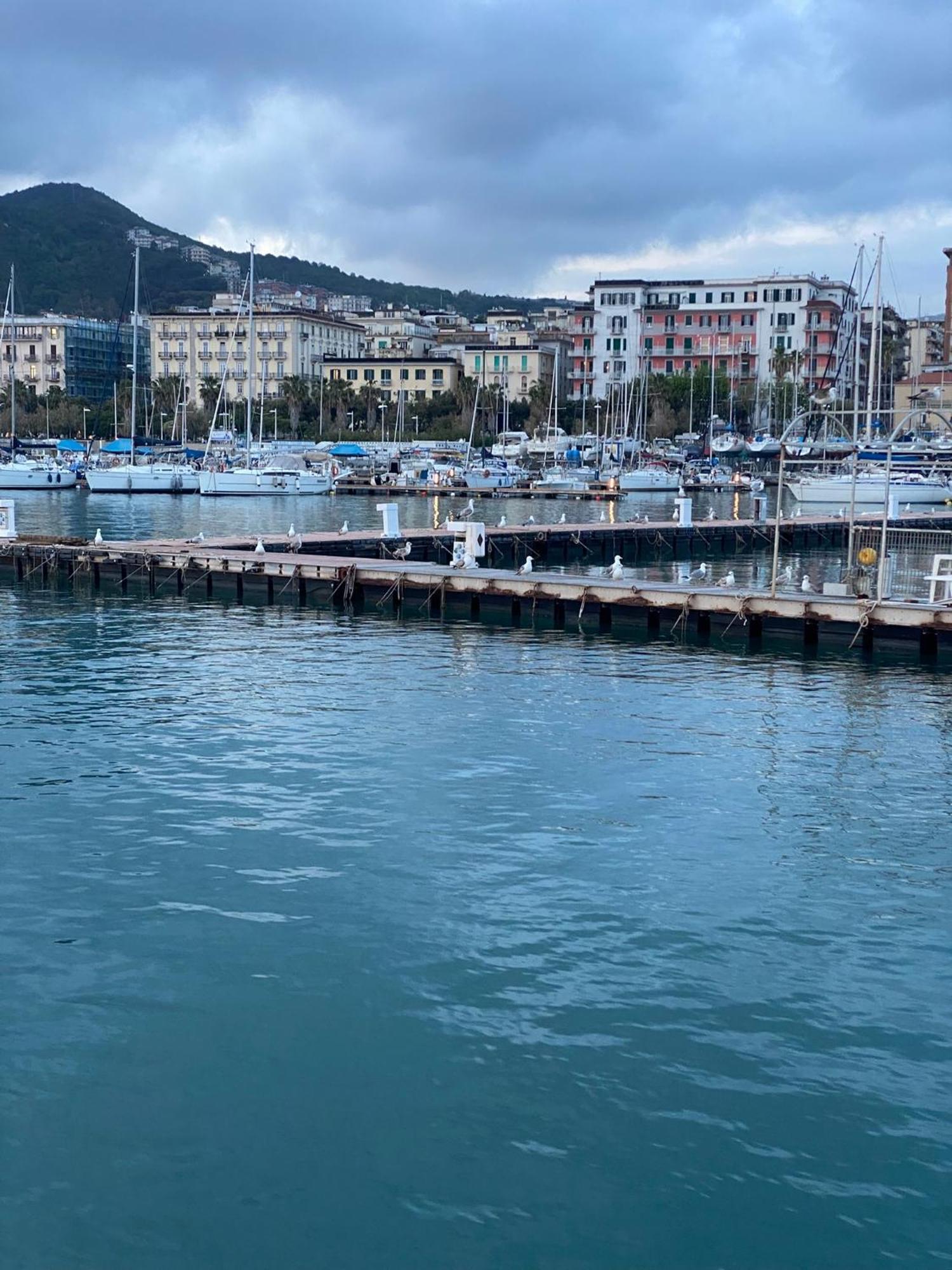 B&B Restanza Salerno Kültér fotó
